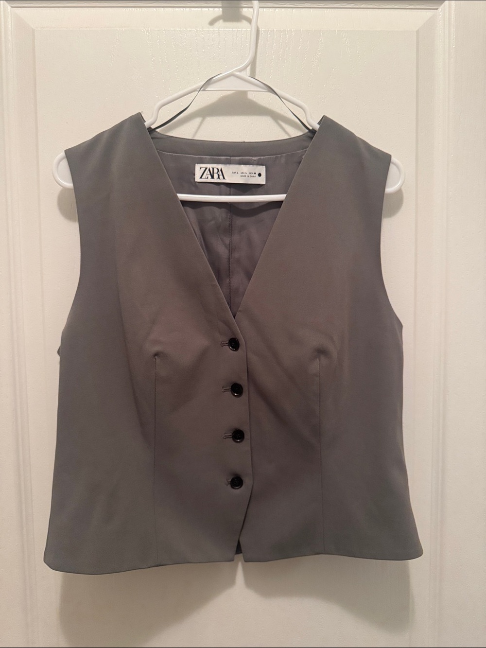 ZARA Sage Sleeveless Button Vest